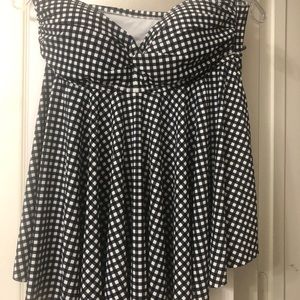 maternity swimsuit top.